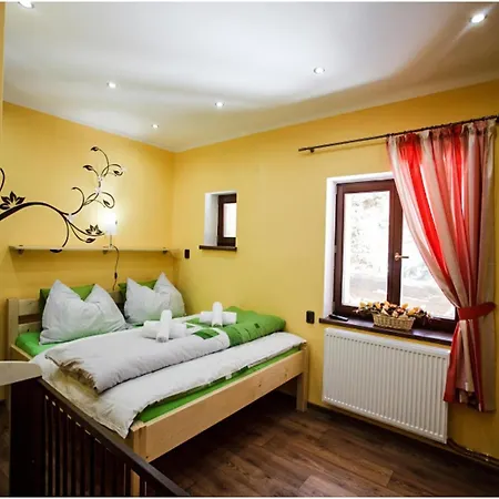 Villa In Near Park Grun