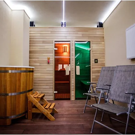 In Near Park Grun Villa *